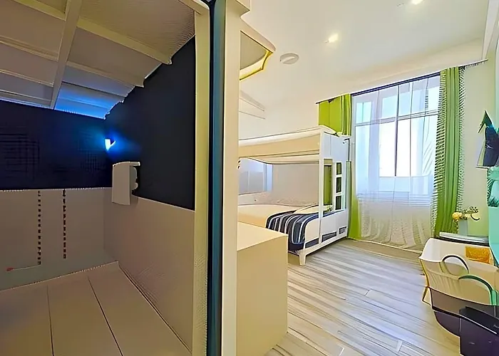 Ostay Asoke Hotell 4*