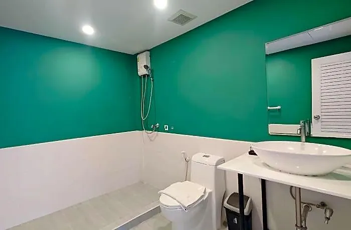 Ostay Asoke Hotel 4*